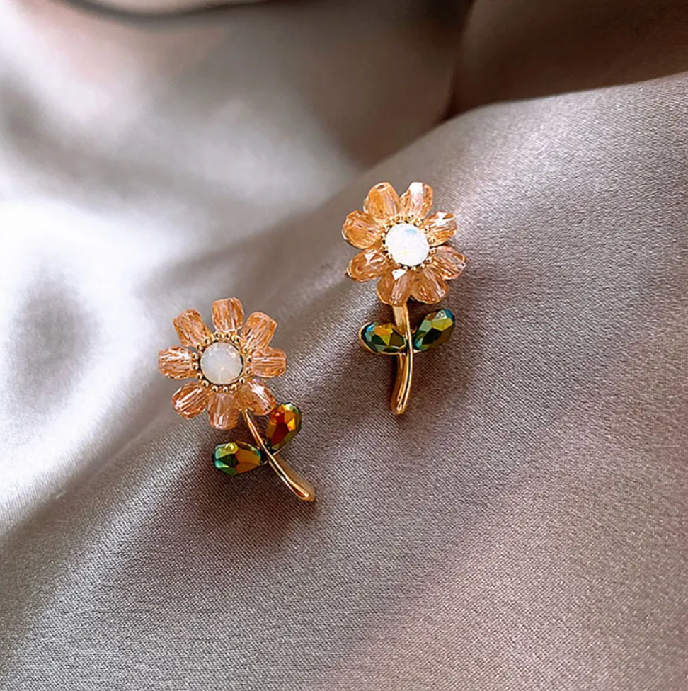 Metal Sun Flower Stud Earrings Pair Multicolor Dyed Steel Creative Earrings
