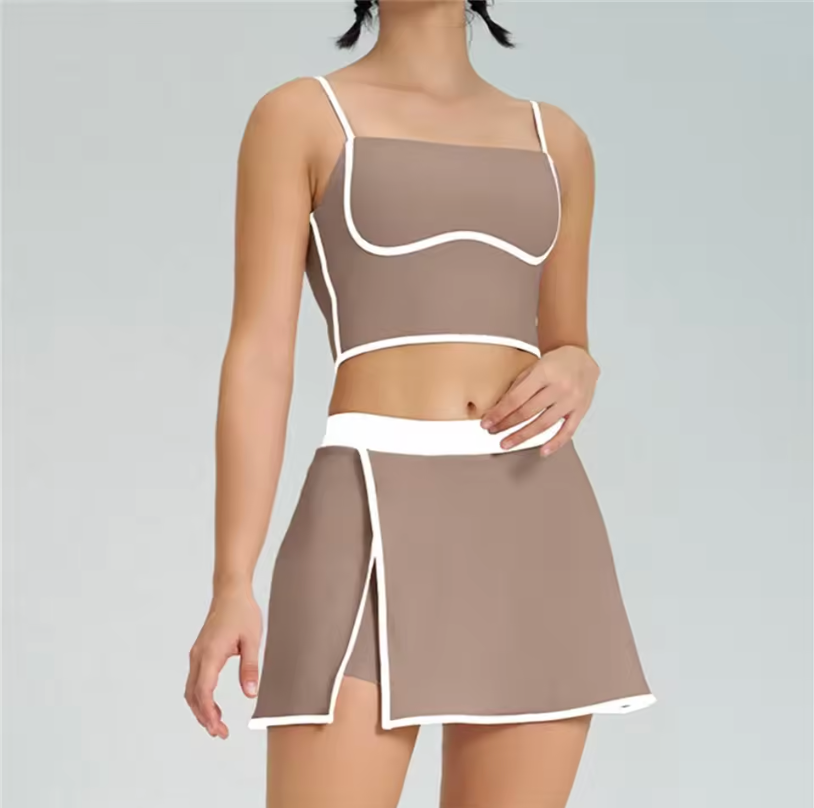 Womens Athletic Skirt And Crop Top Yoga Flexible And Breathable Track Suite