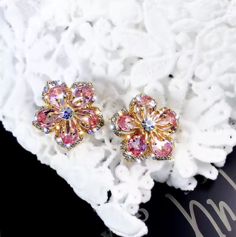 Womens Style 2pc Pair Glistening Flower Gem Stone Earrings