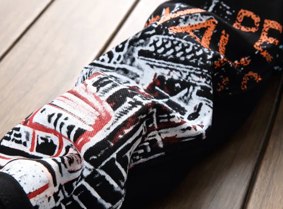 Custom Graffiti Style Slim Street Wear Black Or White Fashioned Skinny Jeans