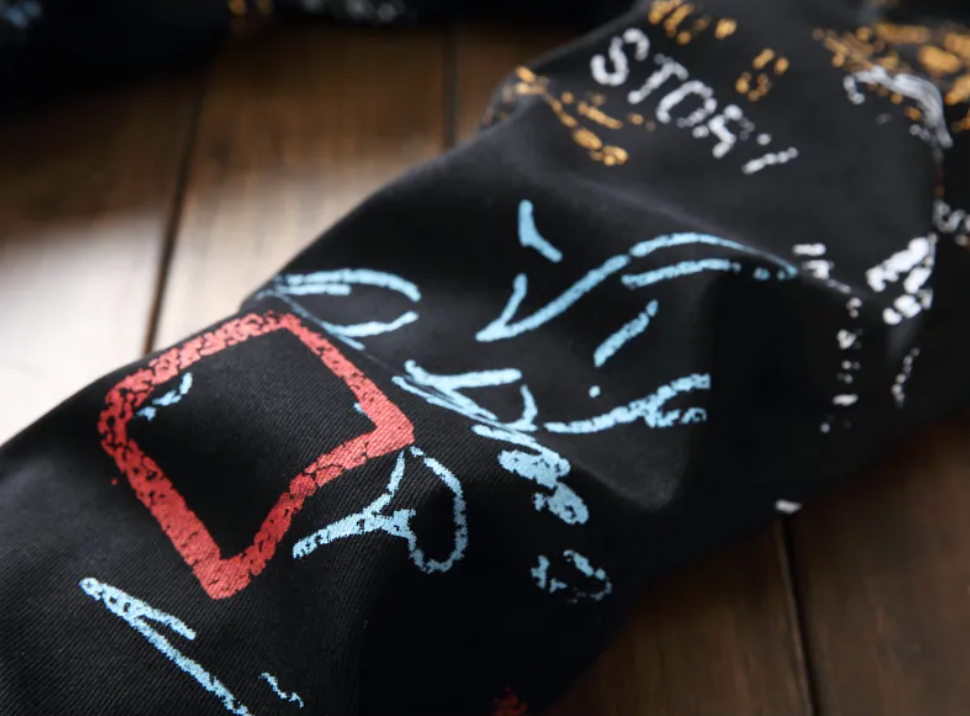 Custom Graffiti Style Slim Street Wear Black Or White Fashioned Skinny Jeans