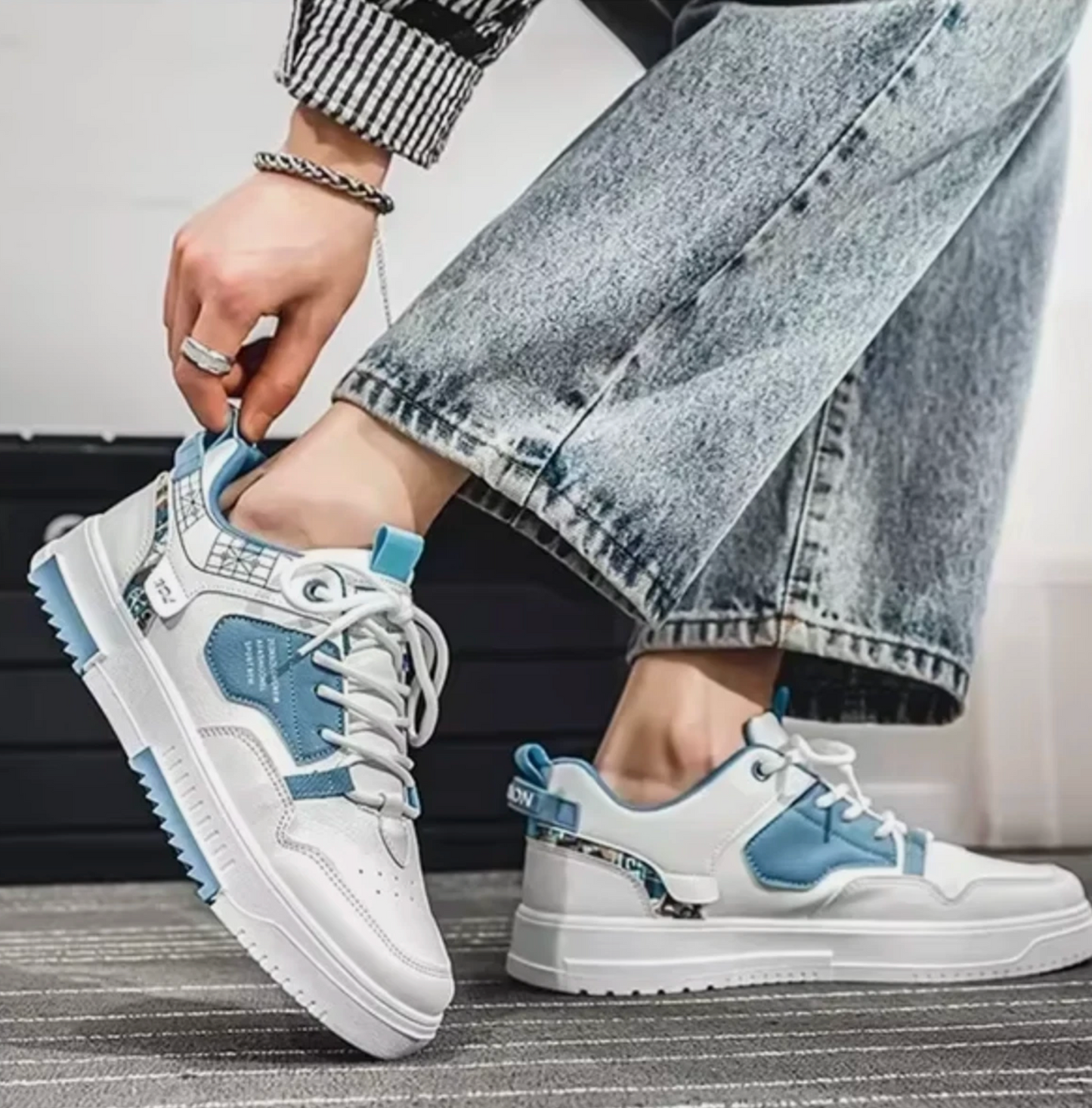 2025 New Mens Sneakers Beige Or Blue Luxury Style Casual Basketball Shoes