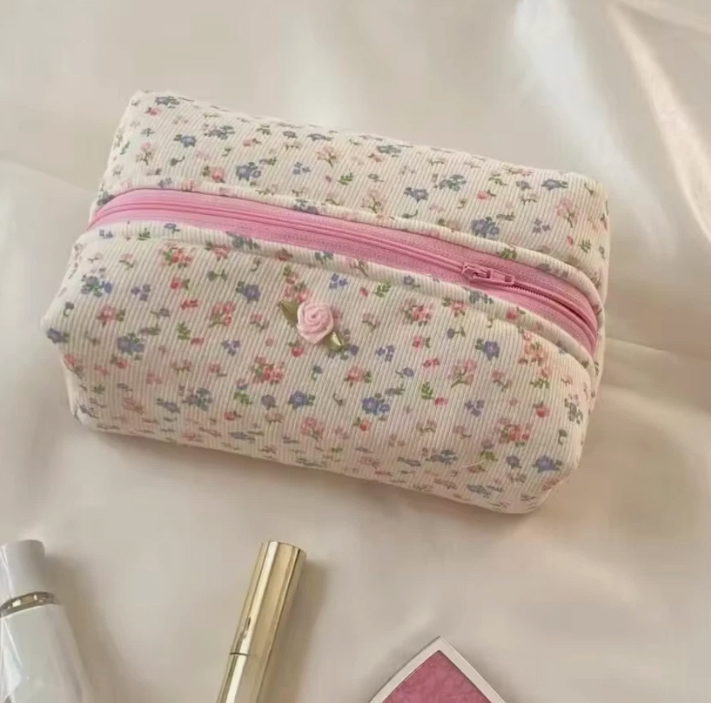 Ladies Make Up, Toiletry Small Mini Cotton Zipper Bag, Light Color
