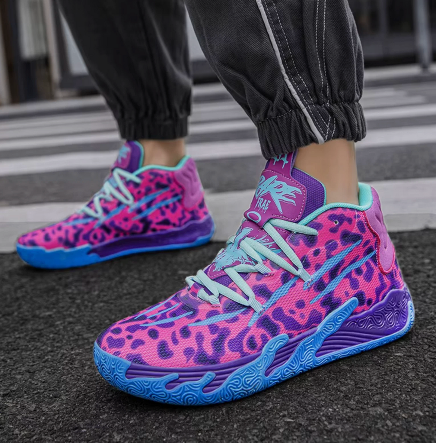 Mens Basketball or Running Shoes Super Grip, Colorful Tropical Style Shoe