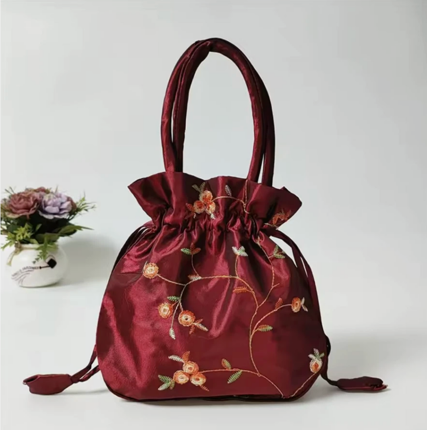 Woman’s Embroidery Flowers Sliky Pouch Hand Bag