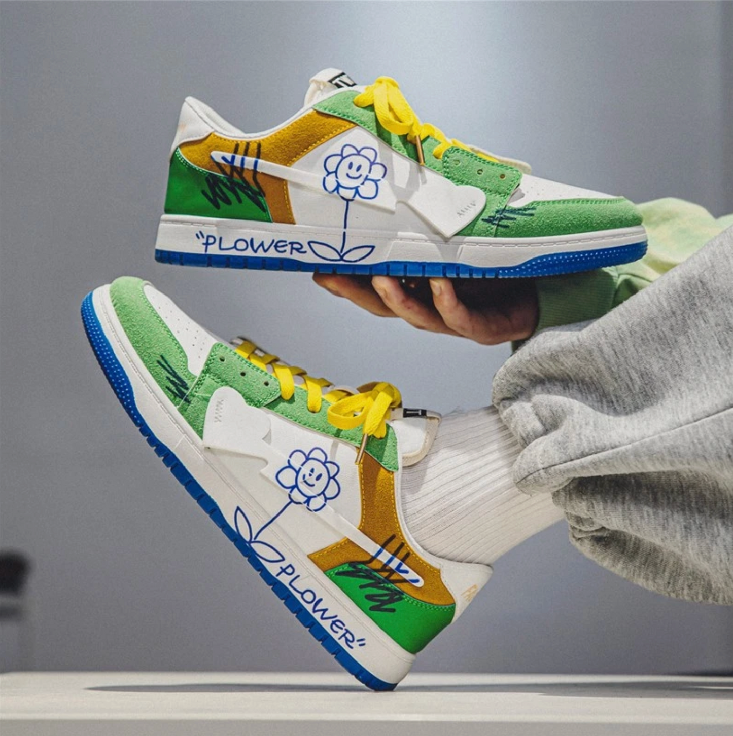 Casual Floral Cartoon Flower Custom Edit Sneaker Mid Top Tennis Shoes