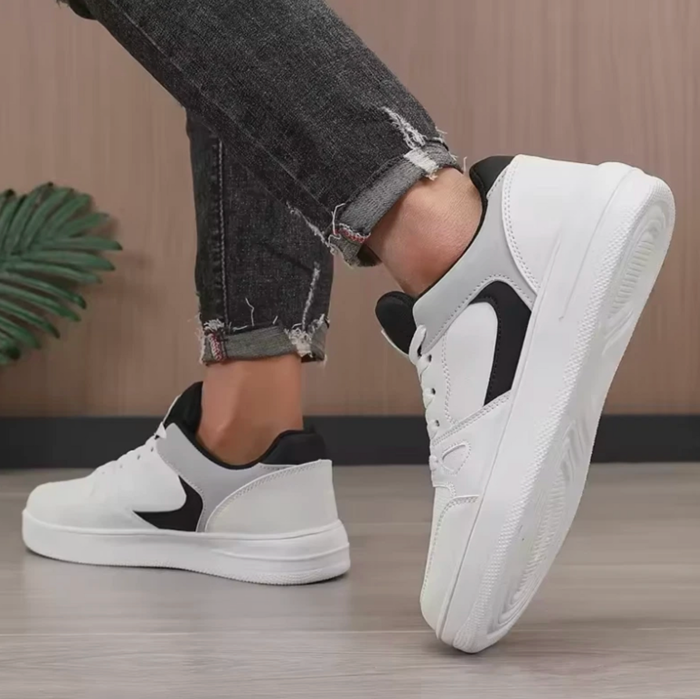 Mens Casual Mid Top White Retro Style Tennis Shoes