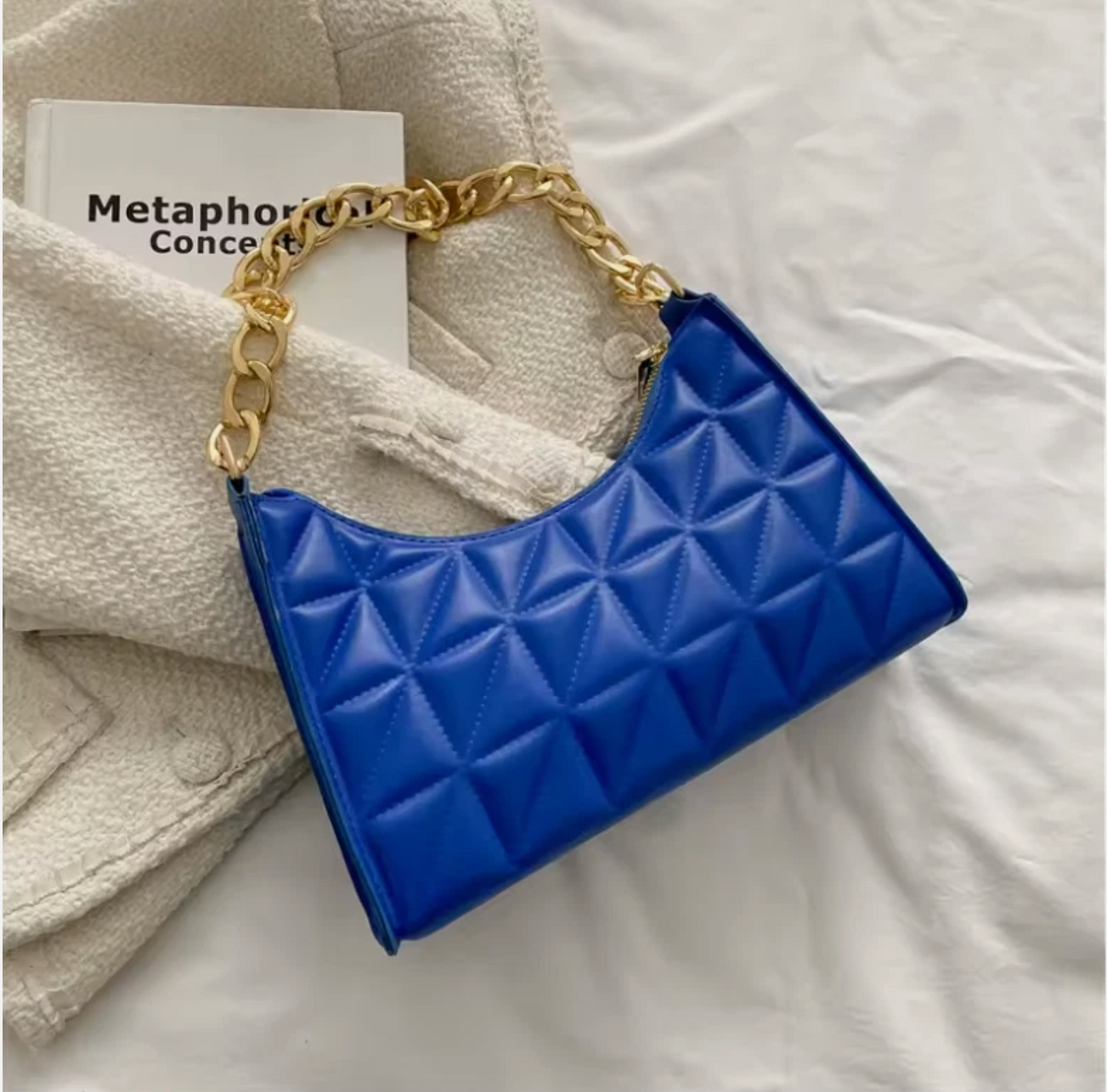 Woman's Luxury Chain Strap Shoulder Handbag