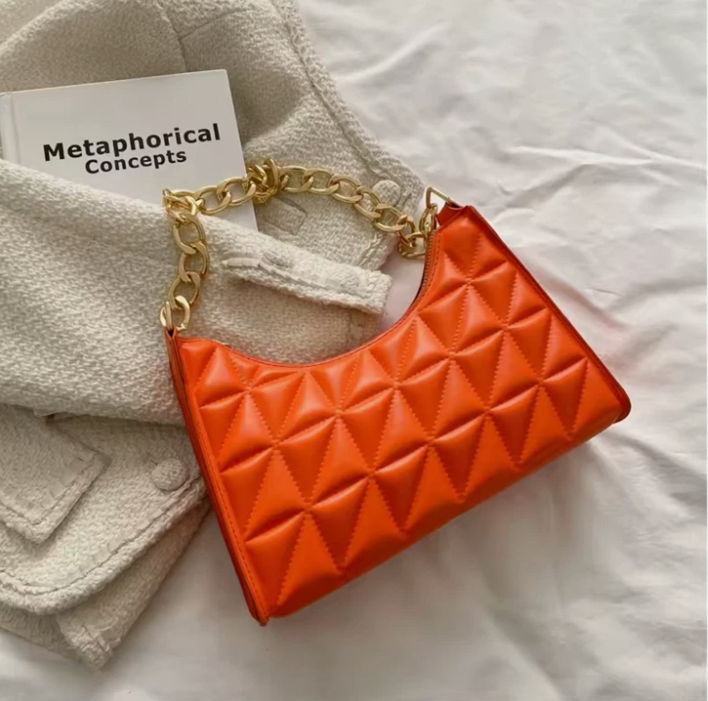 Woman's Luxury Chain Strap Shoulder Handbag