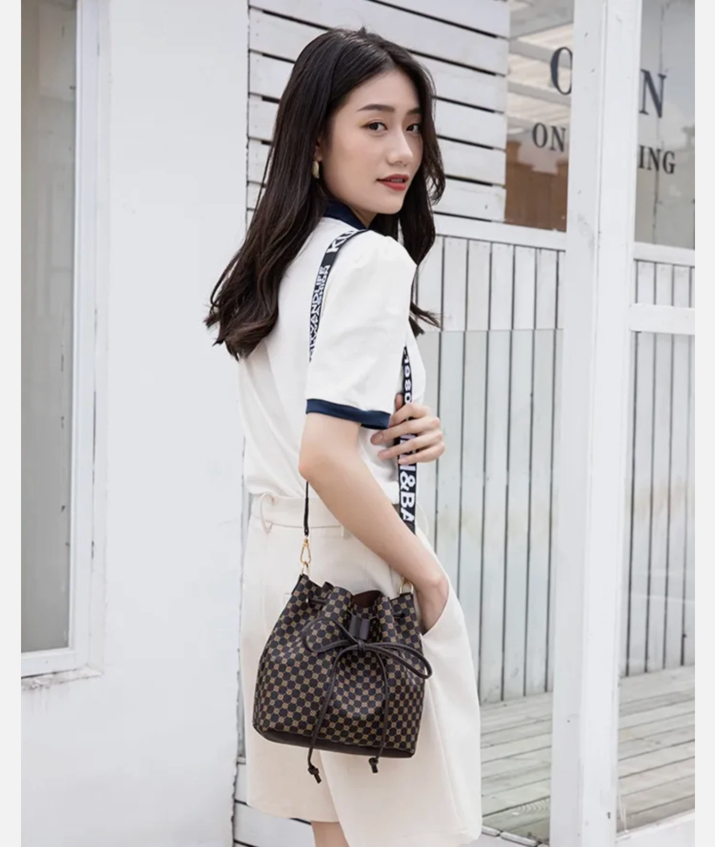 Womens Shoulder Strap Bucket Style Fashion Bag
