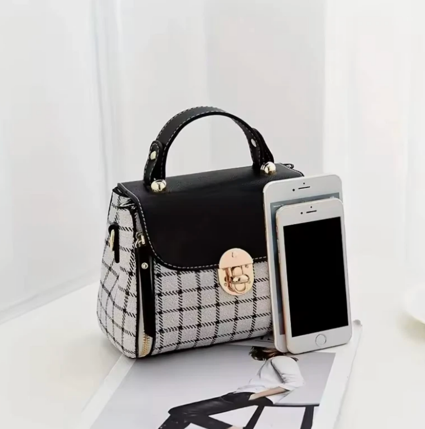 Womens Style Top Handle Shoulder Strap Day Carry Travel Bag