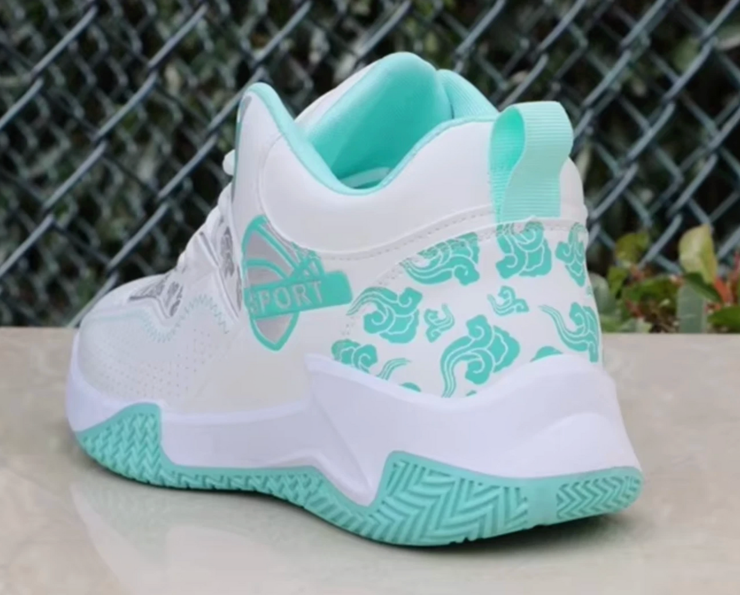 Mens Retro Style Fashion Basketball Classic Sneaker Shoes