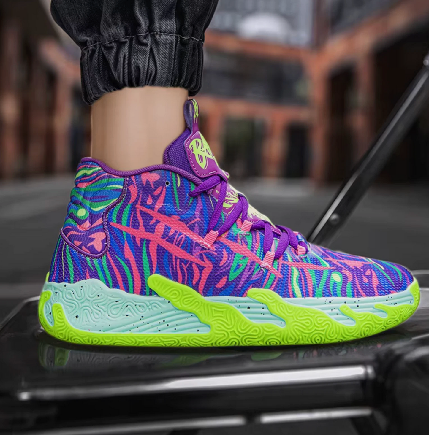 Mens Basketball or Running Shoes Super Grip, Colorful Tropical Style Shoe