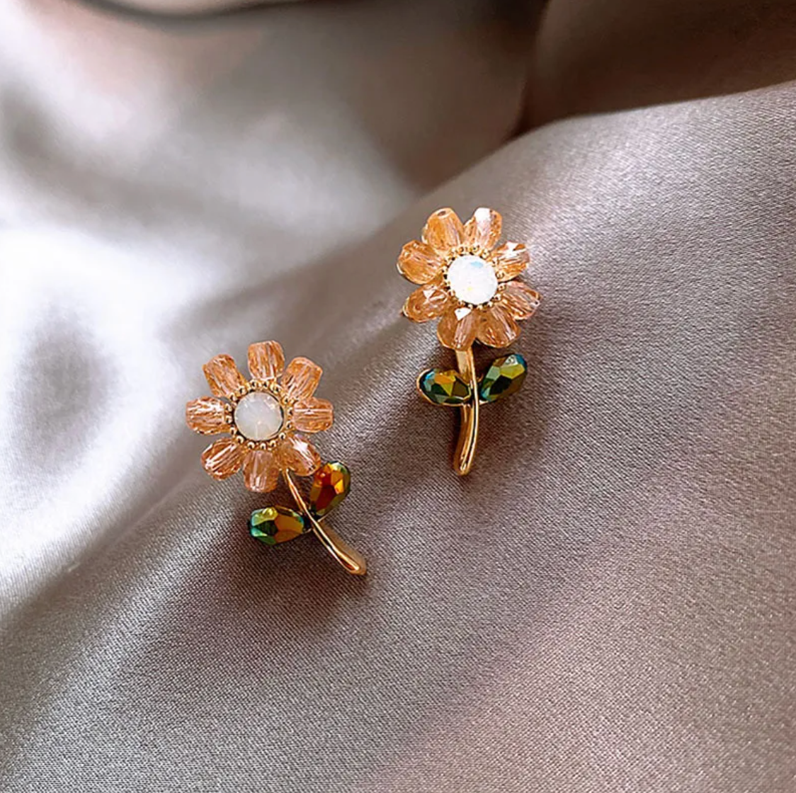 Metal Sun Flower Stud Earrings Pair Multicolor Dyed Steel Creative Earrings