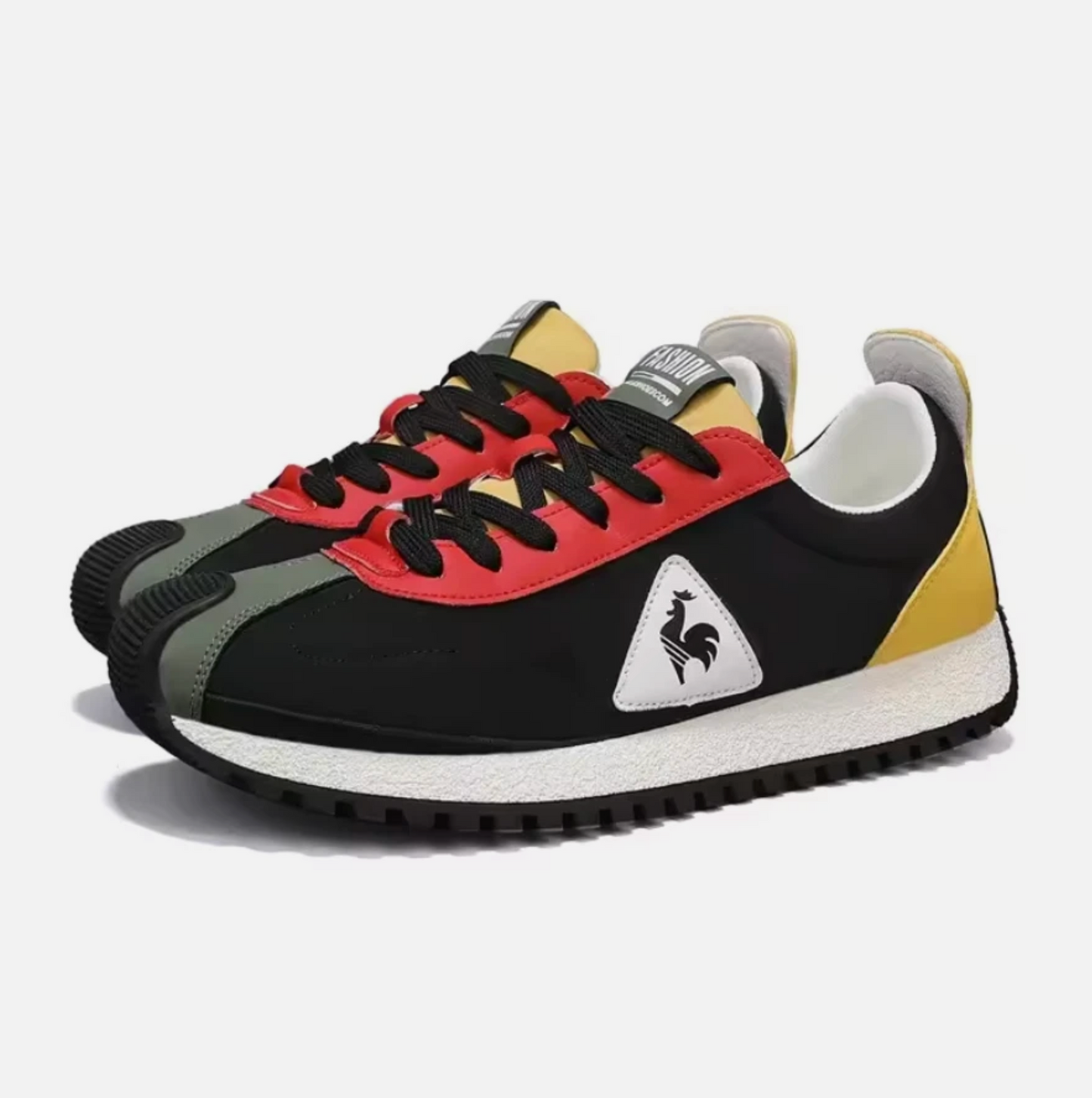 Casual Mens Or Woman's Daily Walking Sneakers Tennis Shoes