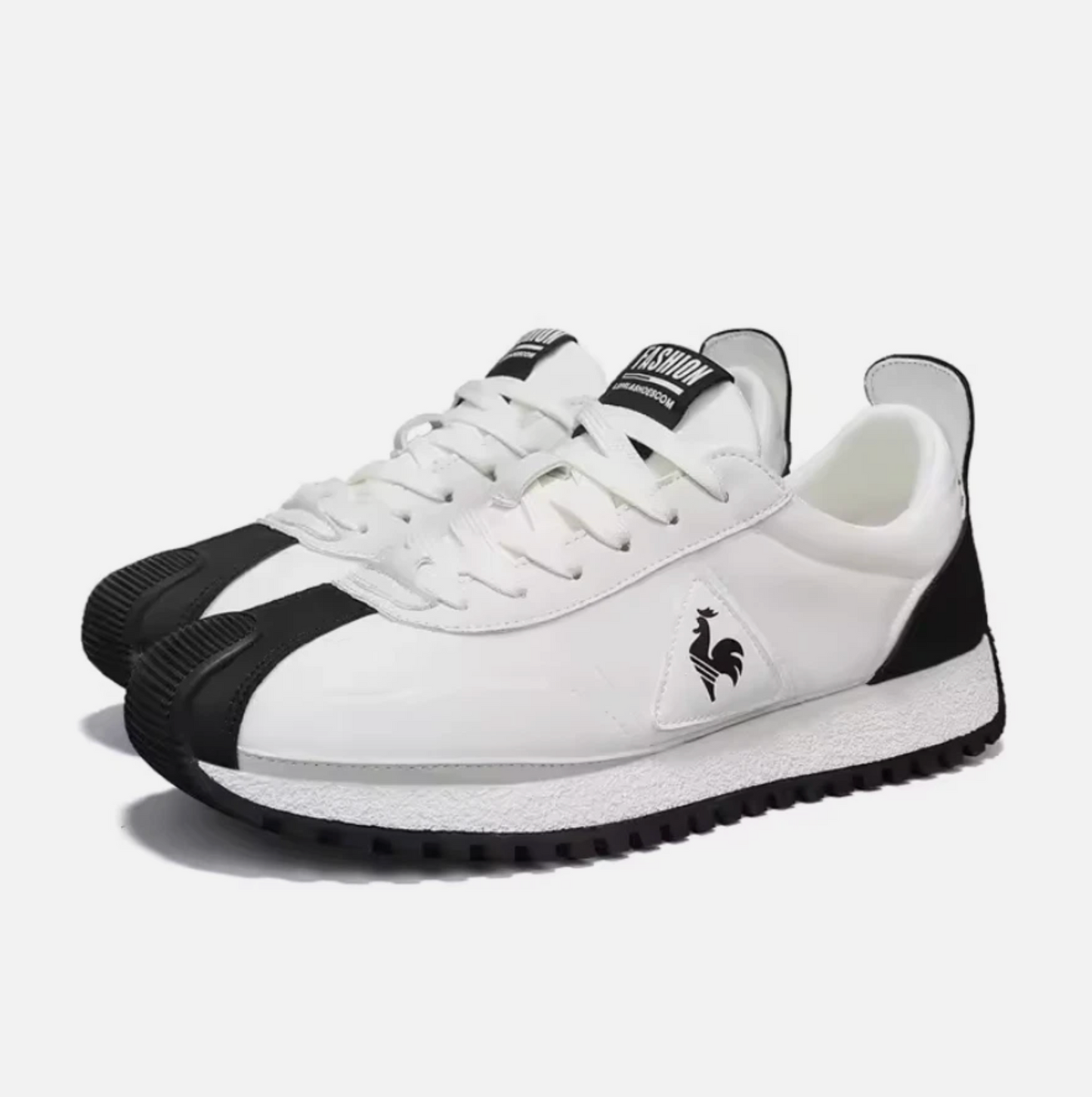 Casual Mens Or Woman's Daily Walking Sneakers Tennis Shoes
