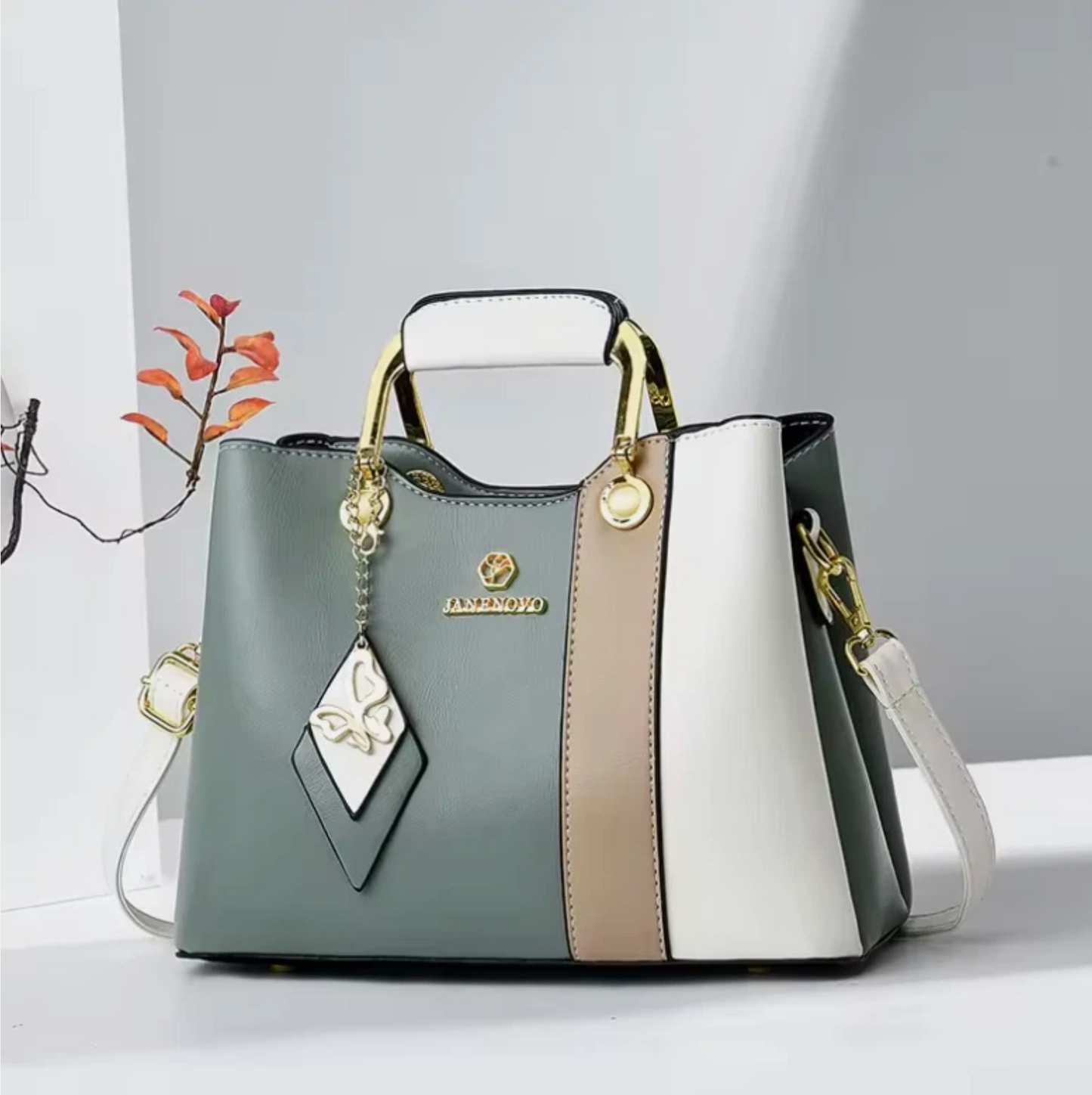 Brand New Woman's Luxury Crafted Handbag & Shoulder Strap Premium Bags