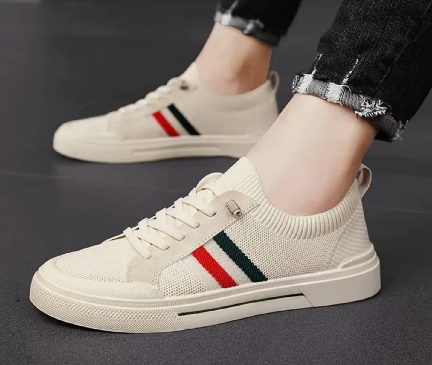 Men Or Woman's Casual Easy Slip Tennis Shoes