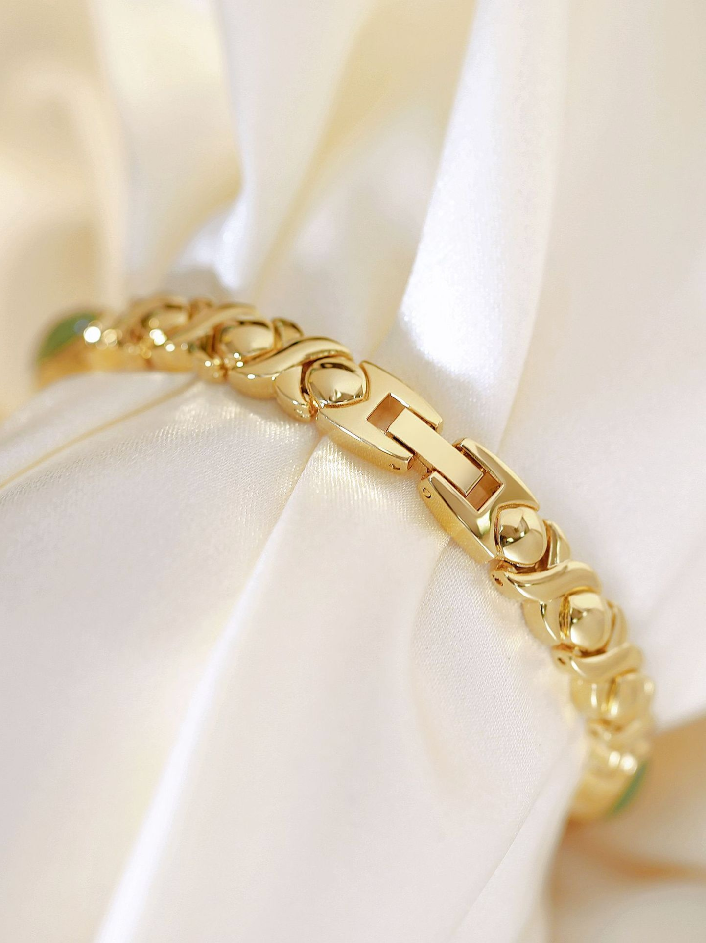 Womans Dongling Stone Hetian Jade Chain Watch