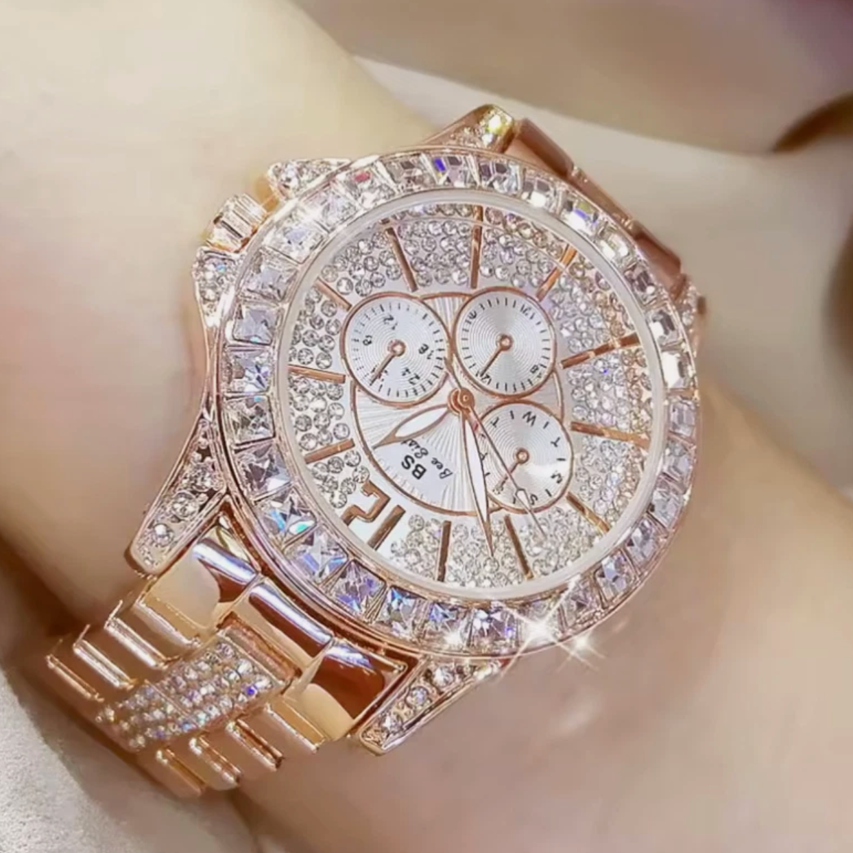 20cm Glistening Unisex Style Luxury Ice Stainless Steel Wristband Quartz Watch